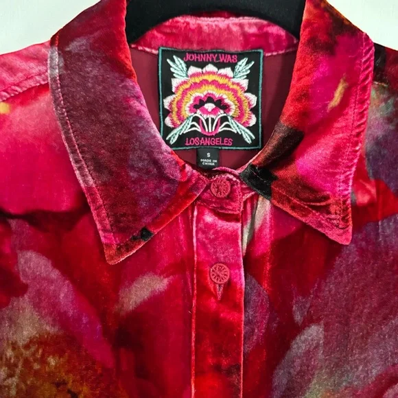 NWT JOHNNY WAS Velvet Oversized Shirt in Ruby Bloom - Picture 5 of 6